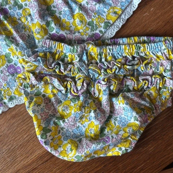 Baby Boden Floral Baby Dress with Bloomers - Picture 6 of 9
